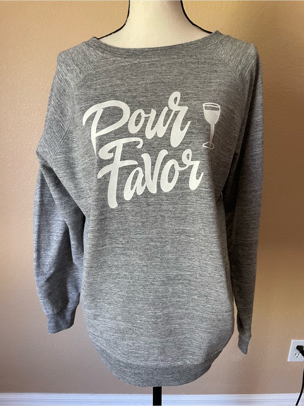 Wildfox "Pour Favor" Wine Graphic Oversized Raglan Sweatshirt Gray M